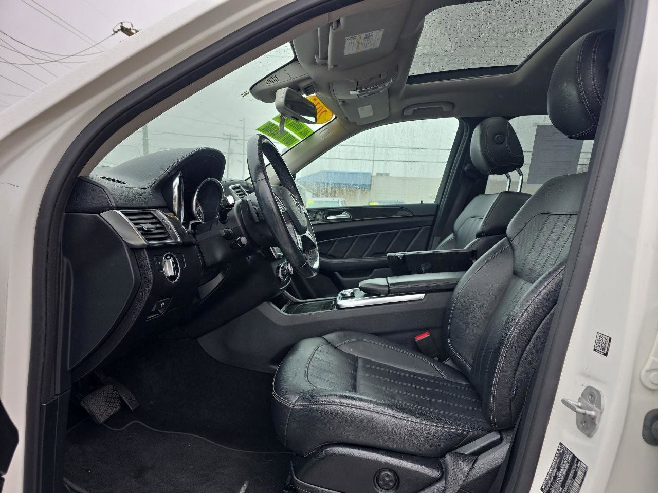 Used 2015 Mercedes-Benz GL 450 4MATIC image 9