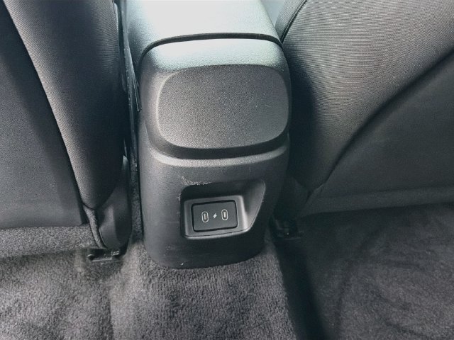 Used 2025 Hyundai Elantra Sport FWD image 24