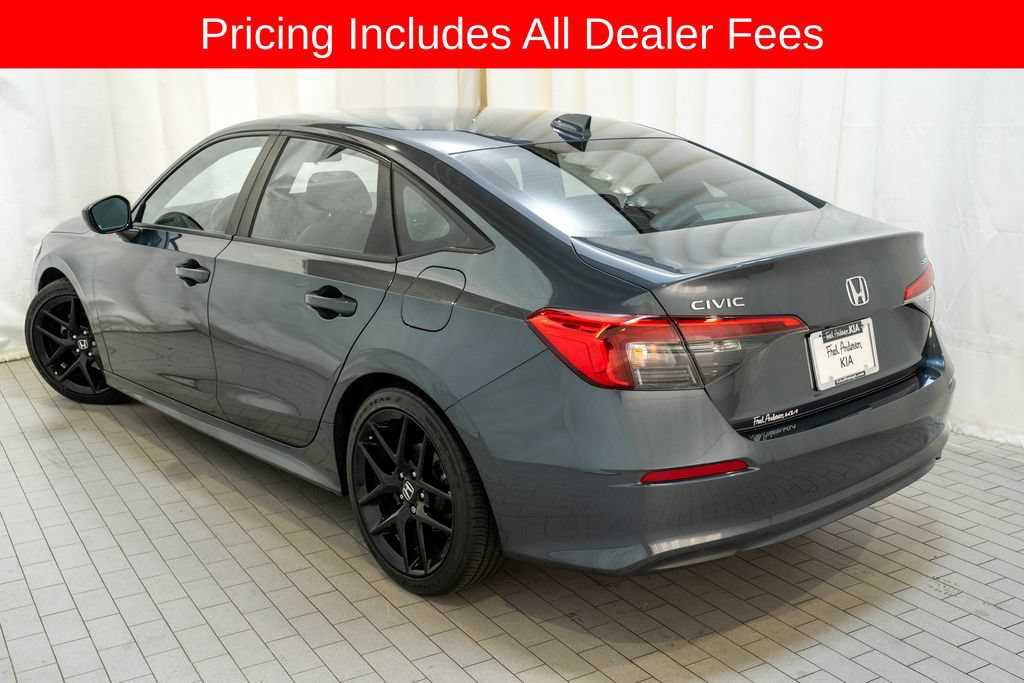 Used 2023 Honda Civic Sport image 3