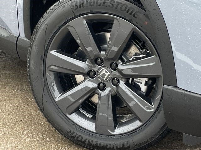 New 2026 Honda Pilot Sport image 9