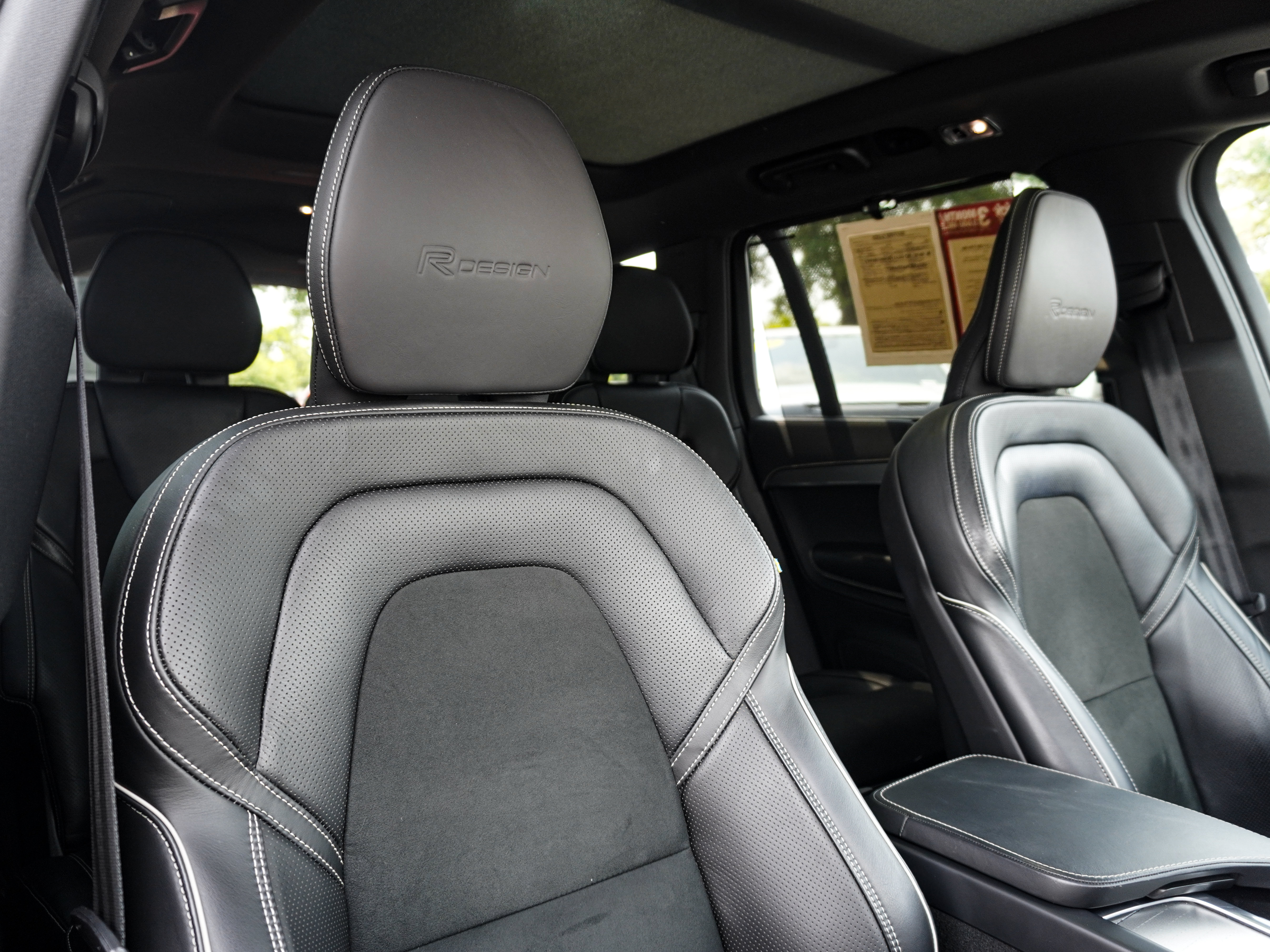 Used 2019 Volvo XC90 T6 R-Design w/ Advanced Package AWD/4WD image 37