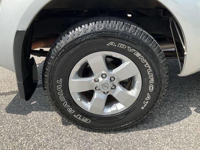 Used 2012 Nissan Frontier SV AWD/4WD image 21