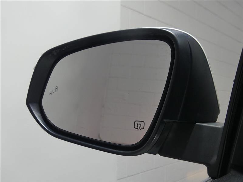 Used 2015 Toyota Highlander Limited Platinum image 14