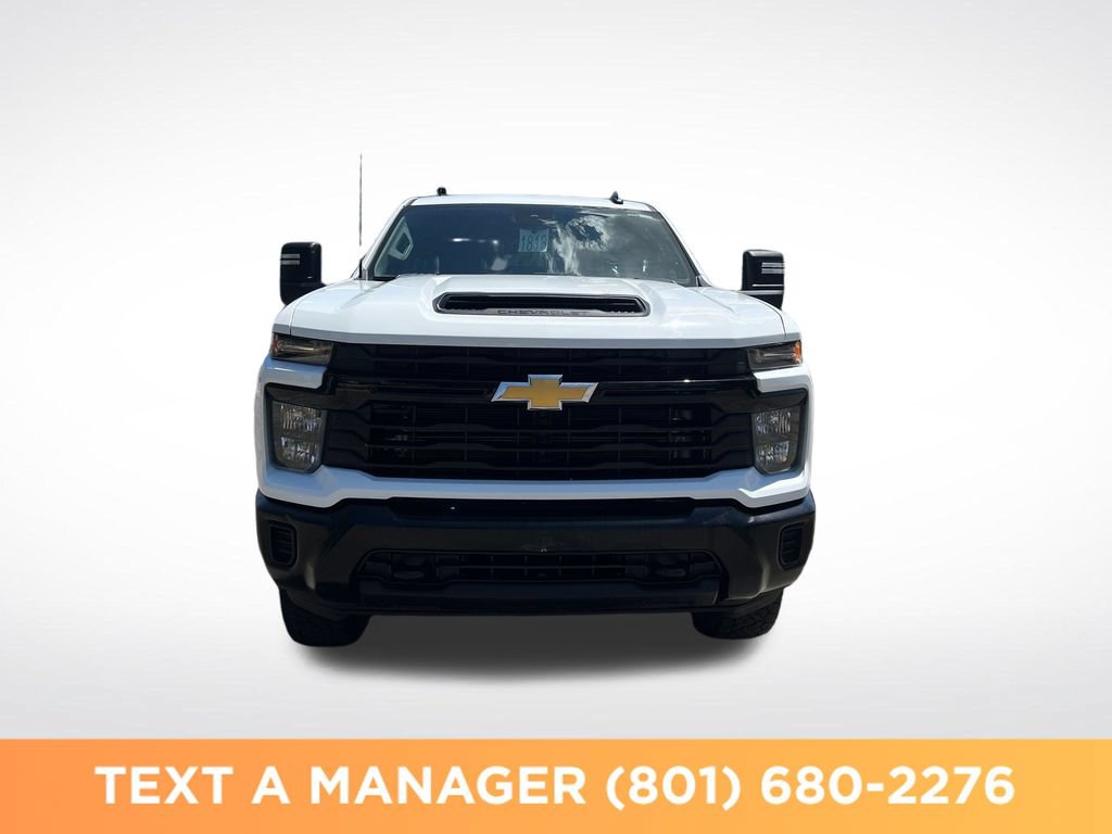 Used 2025 Chevrolet Silverado 3500 W/T AWD/4WD image 8