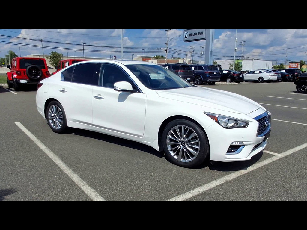 Used 2023 INFINITI Q50 Luxe w/ Cargo Package AWD/4WD image 6