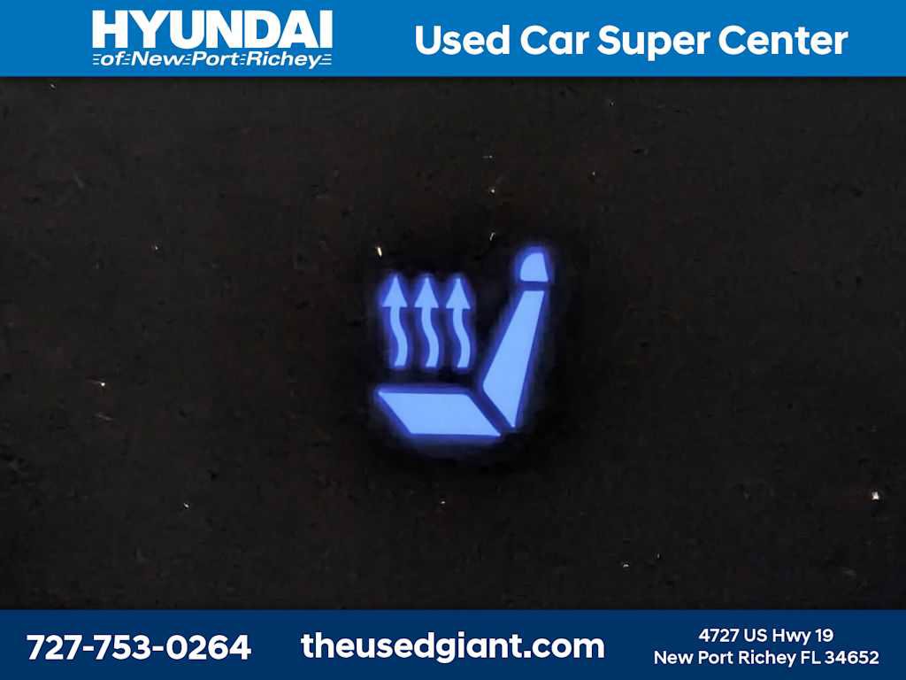 Used 2025 Hyundai Santa Fe SEL w/ Tow & Go Package FWD image 31