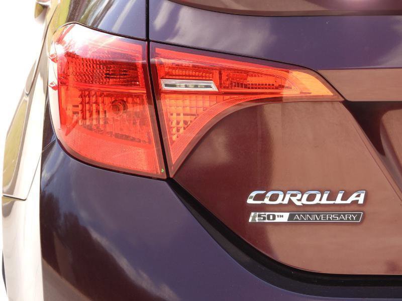 Used 2017 Toyota Corolla SE 50th Anniversary FWD image 20