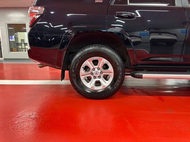 Used 2024 Toyota 4Runner SR5 Premium w/ Moonroof Package AWD/4WD image 30