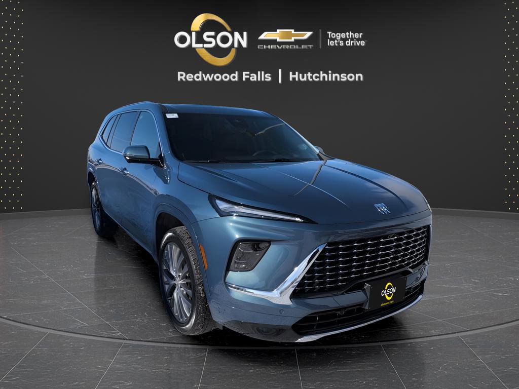 Used 2025 Buick Enclave Avenir w/ Super Cruise Package image 7