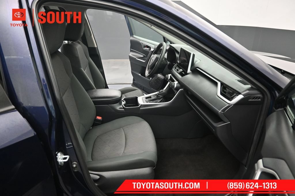Certified 2024 Toyota RAV4 XLE AWD/4WD image 30