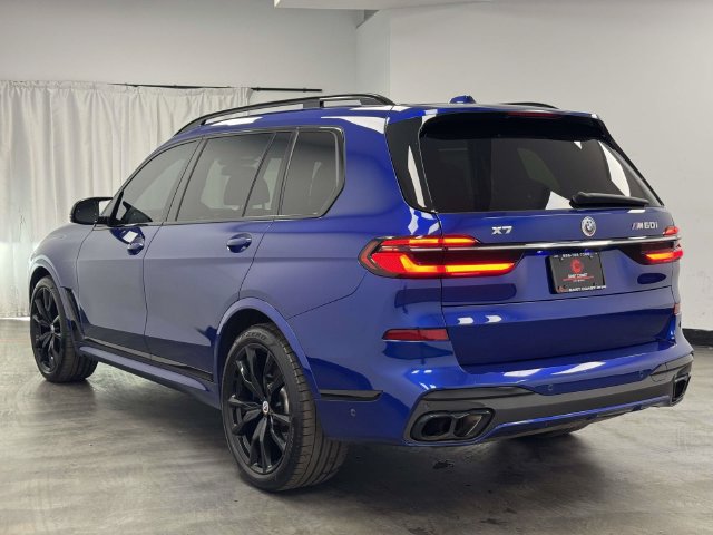 Used 2023 BMW X7 M60i w/ Executive Package AWD/4WD image 10