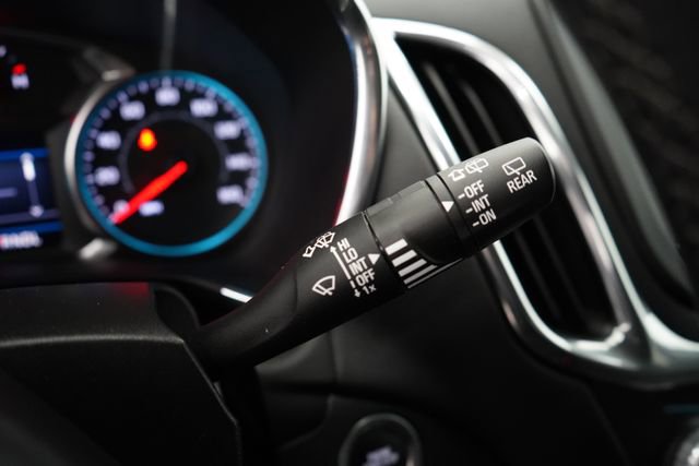 Used 2023 Chevrolet Equinox LT image 21