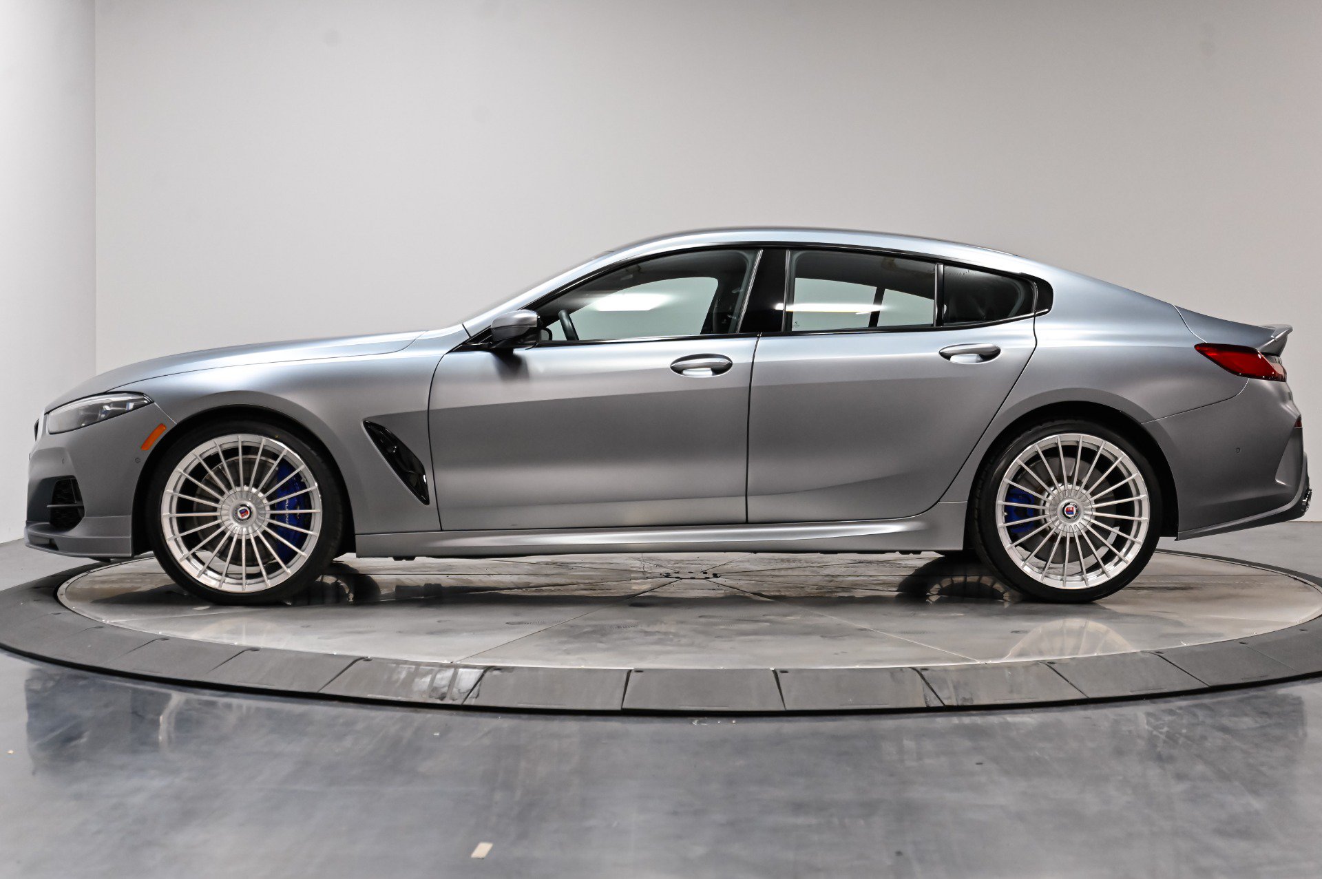 Used 2022 BMW ALPINA B8 xDrive Gran Coupe AWD/4WD image 22