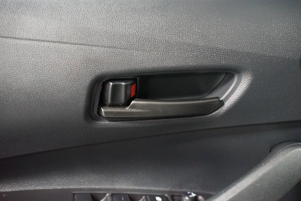 Certified 2025 Toyota Corolla LE image 29