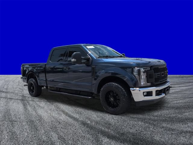 Certified 2019 Ford F250 XLT w/ XLT Value Package RWD image 2