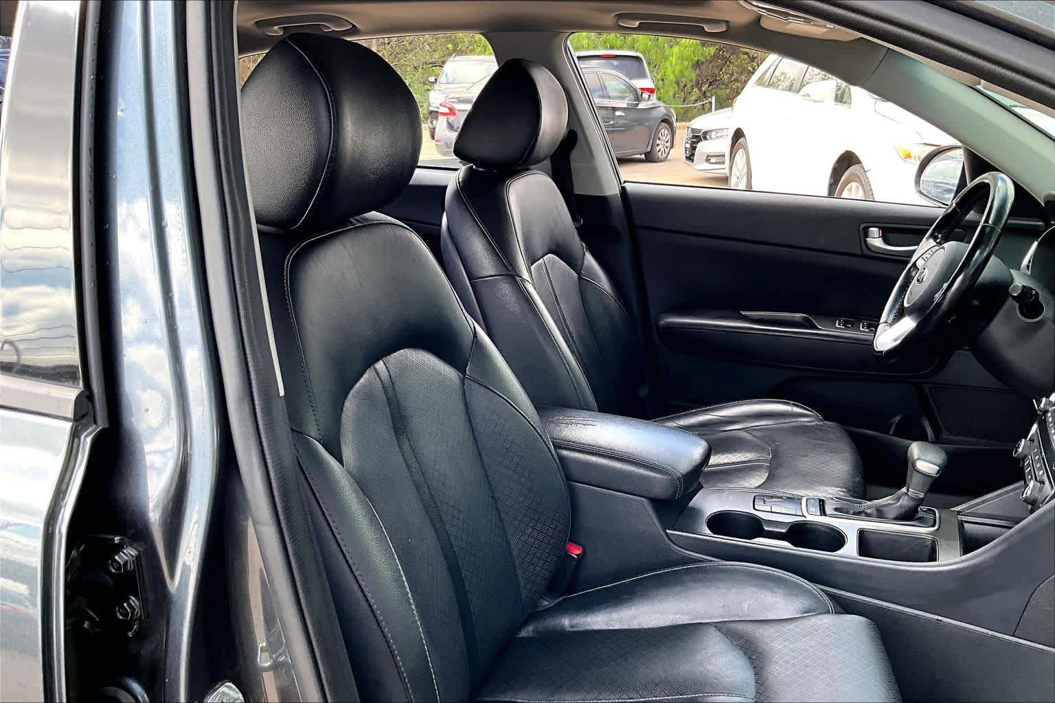Used 2020 Kia Optima SE image 9