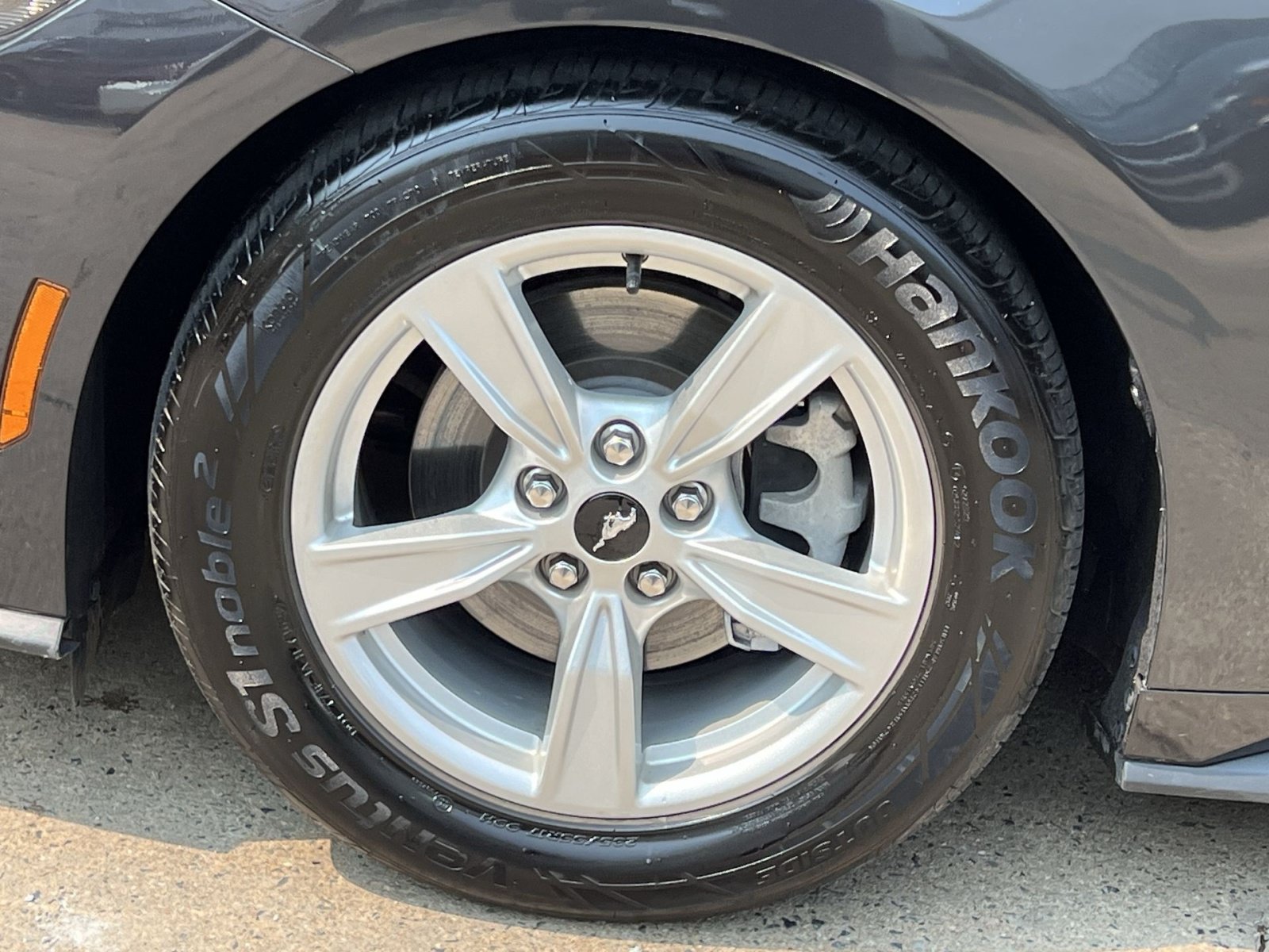 Used 2024 Ford Mustang Coupe RWD image 12