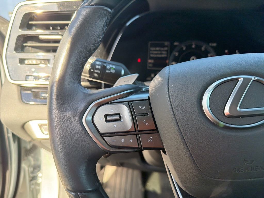 Used 2024 Lexus RX 350 Premium w/ Accessory Package (Z1) image 32