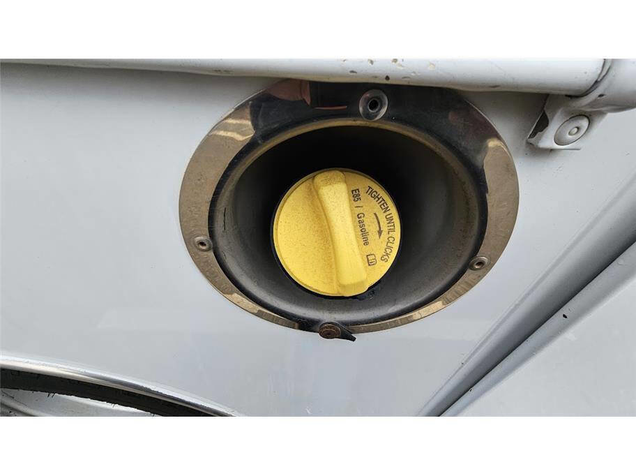 Used 2015 Ford F350 XL image 18