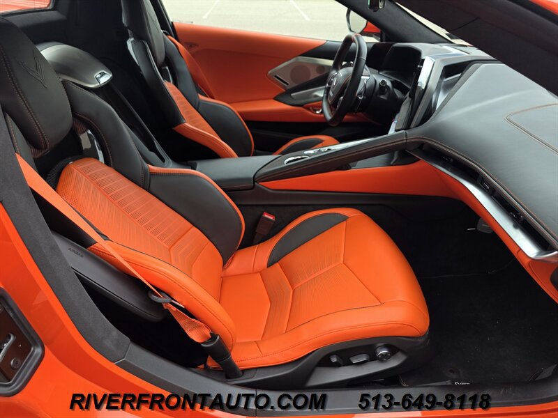 Used 2026 Chevrolet Corvette Stingray Premium Conv w/ Z51 Performance Package RWD image 18