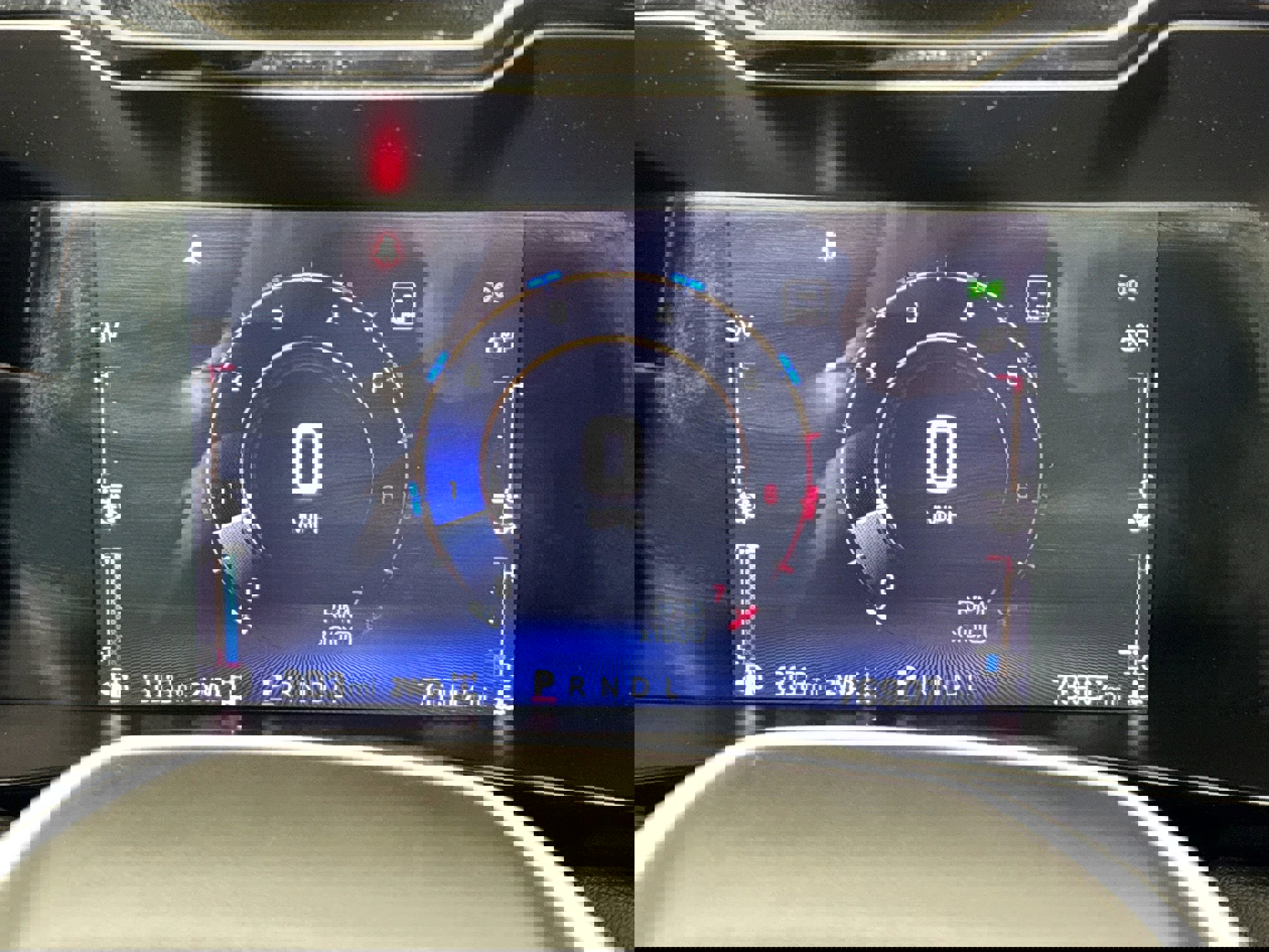 Used 2023 Chevrolet Colorado LT image 33