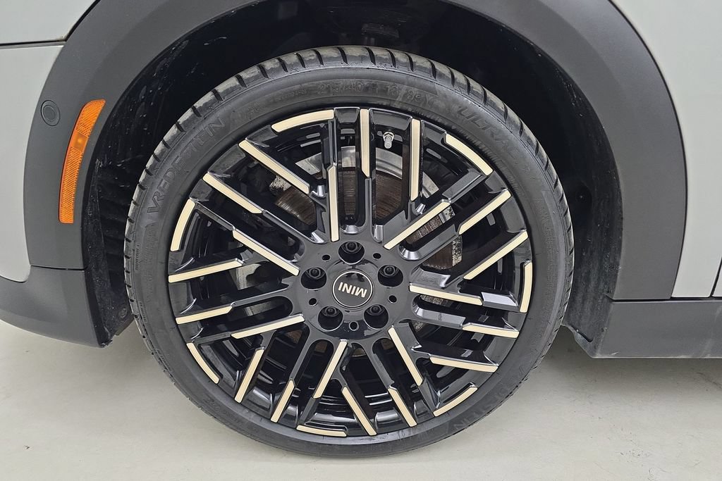 Certified 2025 MINI Cooper S FWD image 11