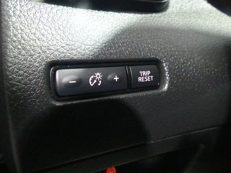 Used 2019 Nissan Rogue Sport SV image 38