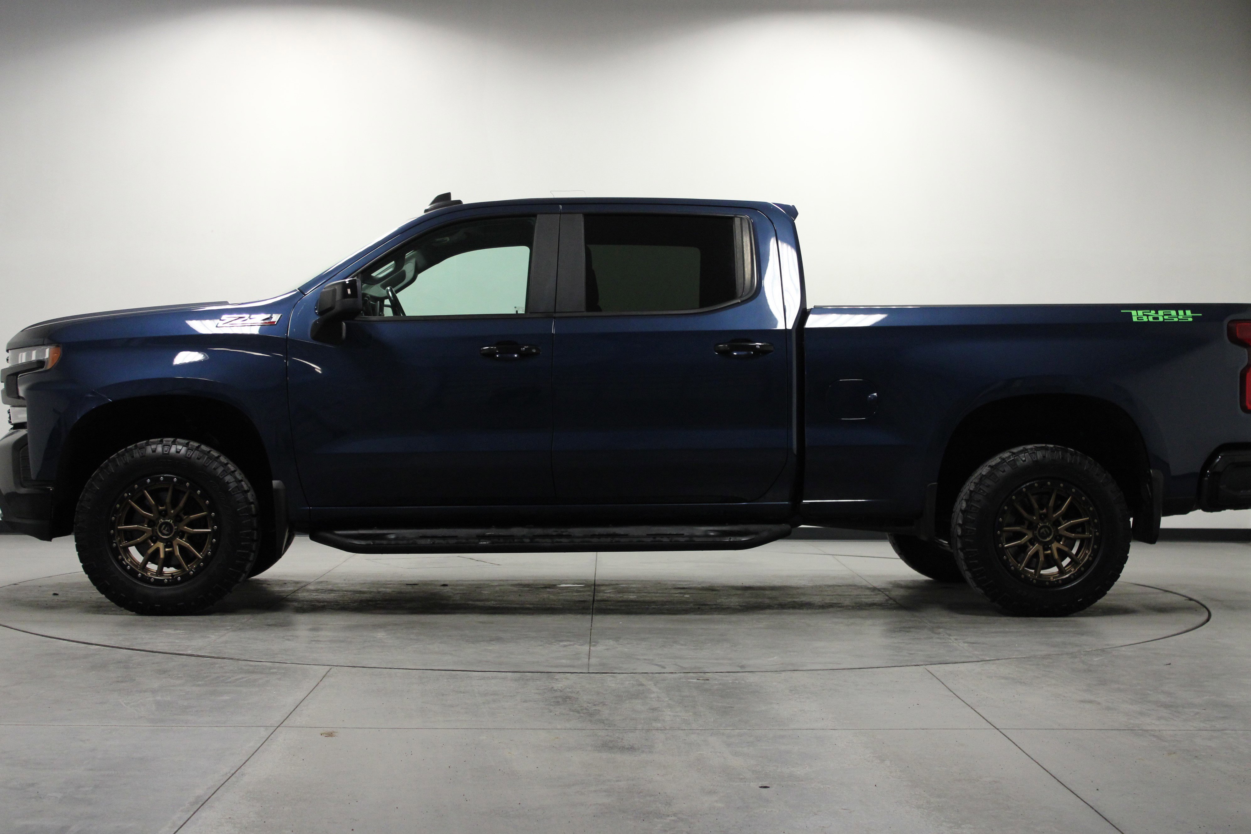 Used 2019 Chevrolet Silverado 1500 LT Trail Boss image 7