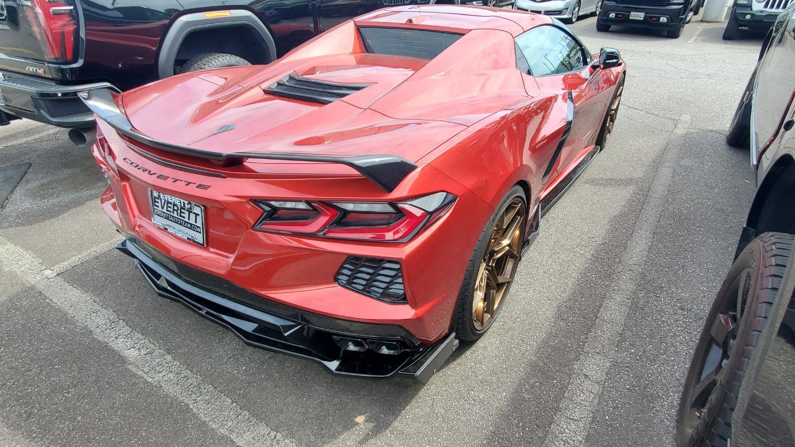 Used 2023 Chevrolet Corvette Stingray Preferred Conv w/ Z51 Performance Package RWD image 9