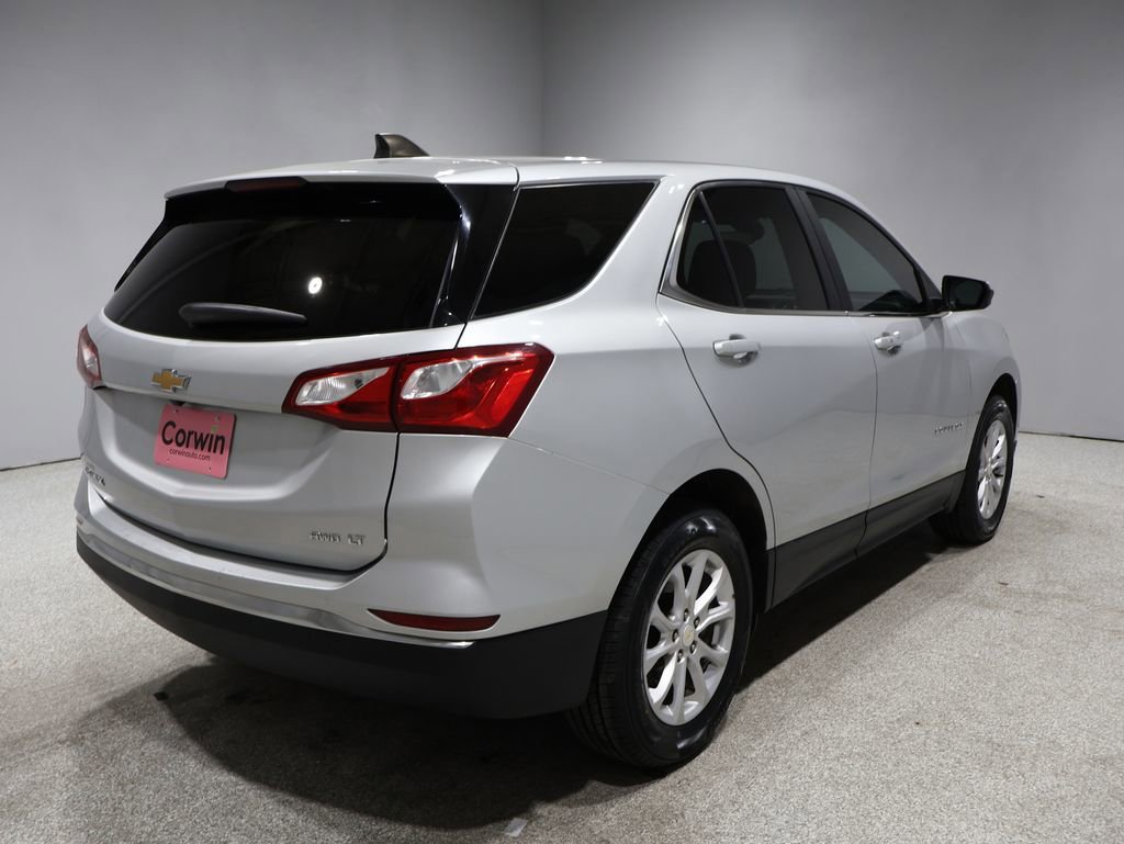 Used 2021 Chevrolet Equinox LT image 2