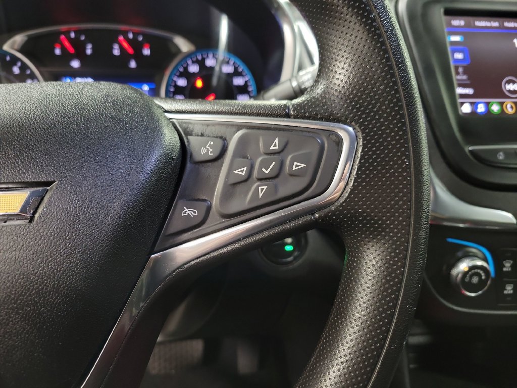 Used 2020 Chevrolet Equinox LT FWD image 25