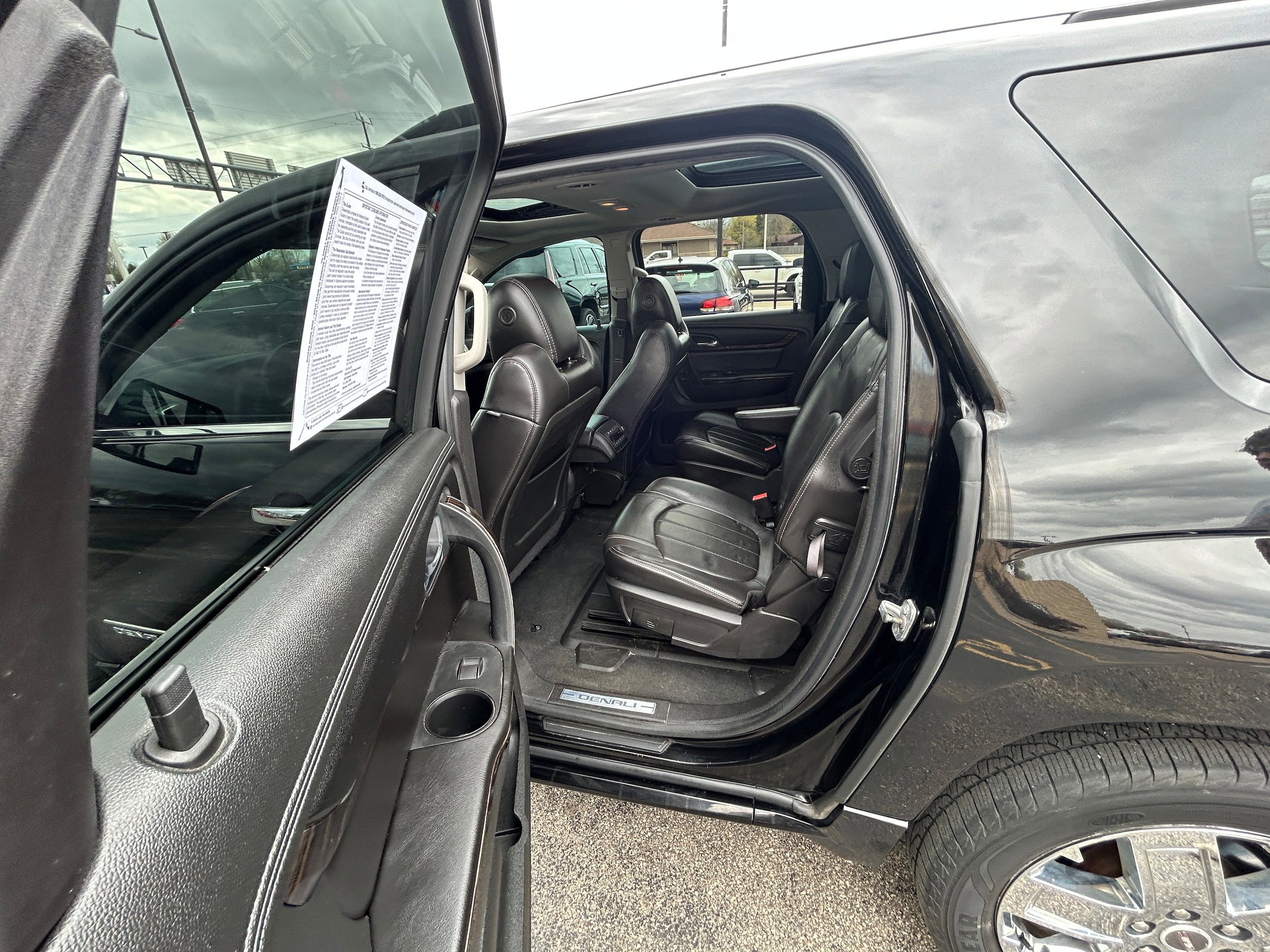 Used 2016 GMC Acadia Denali AWD/4WD image 5