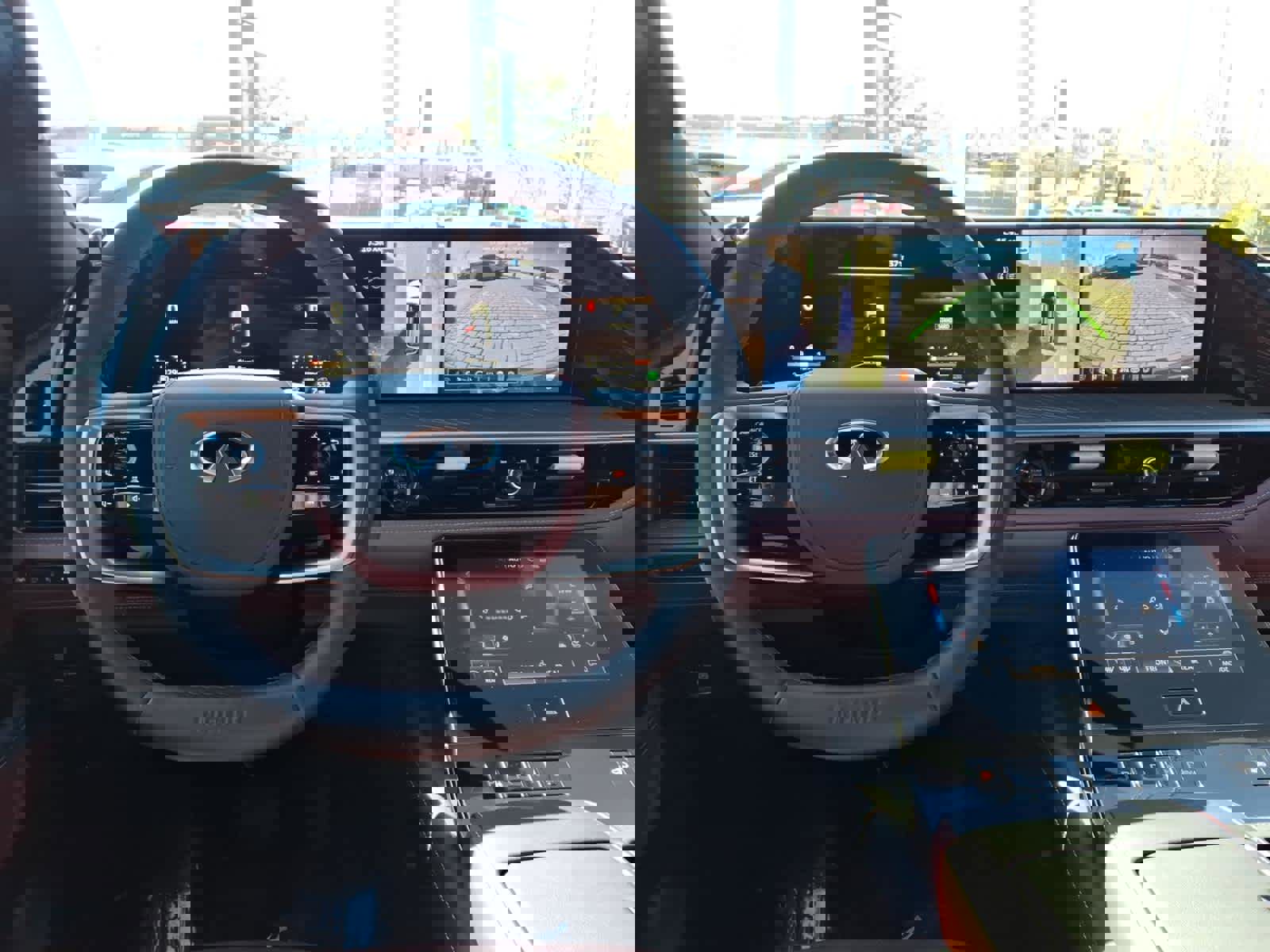 Certified 2025 INFINITI QX80 Autograph image 12