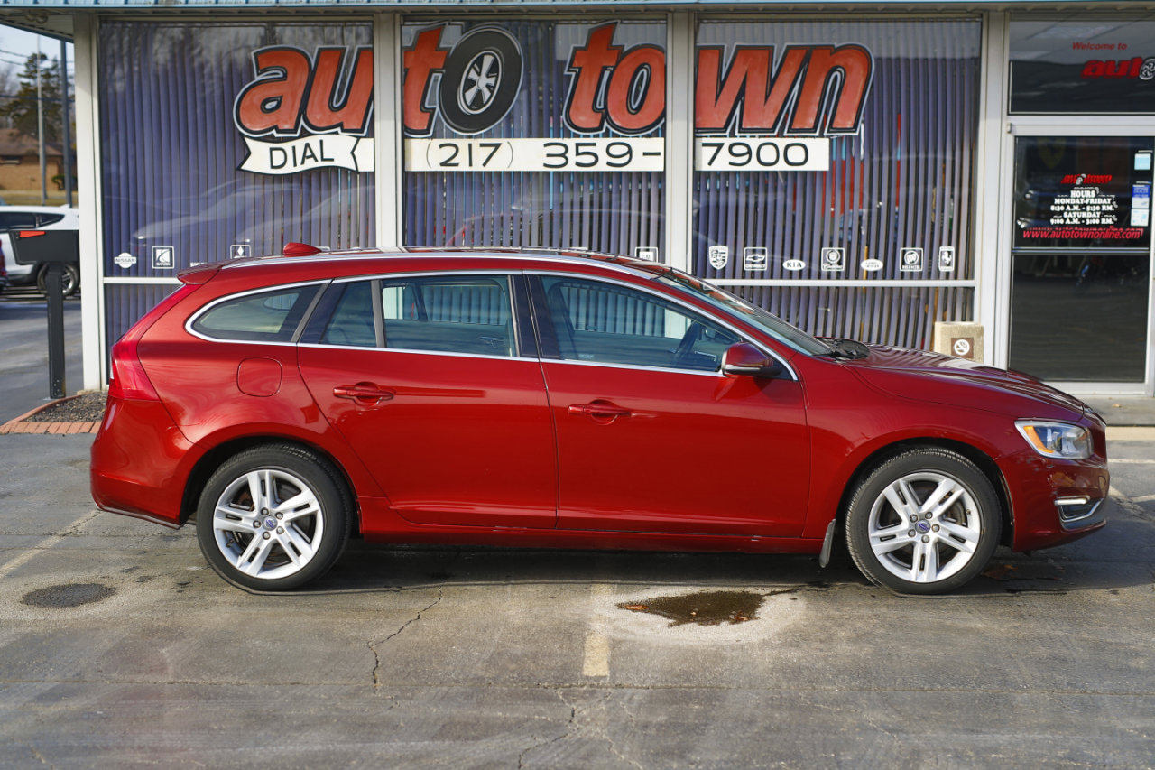 Used 2015 Volvo V60 T5 Premier Plus image 22