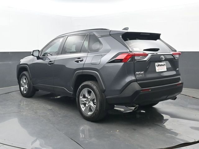 Used 2025 Toyota RAV4 XLE image 3
