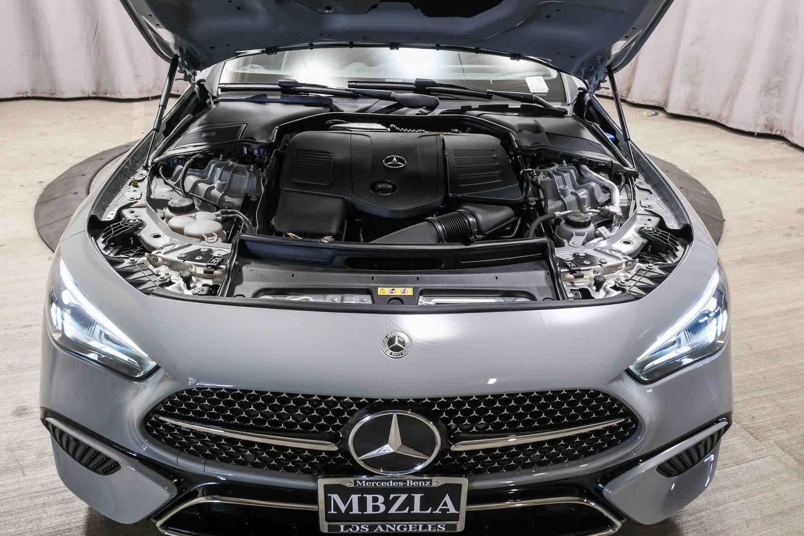 Certified 2026 Mercedes-Benz CLE 300 4MATIC Coupe image 32