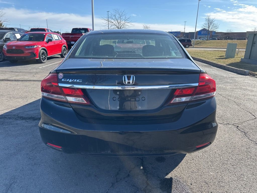 Used 2015 Honda Civic SE image 7