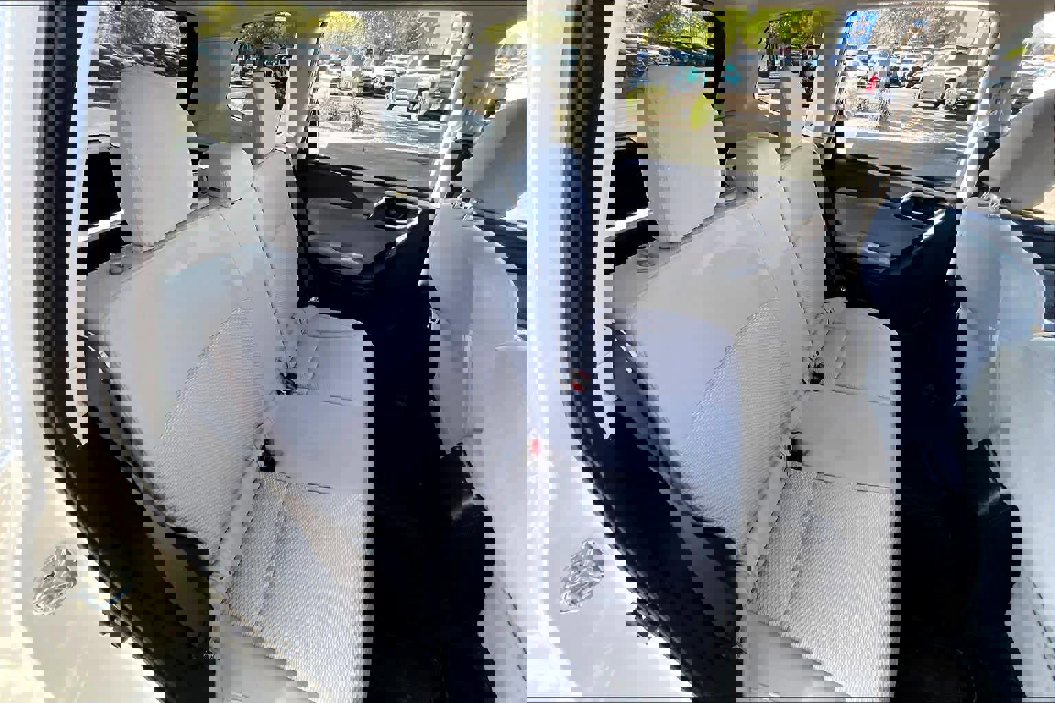 Used 2018 Subaru Forester 2.5i w/ Alloy Wheel Package image 17