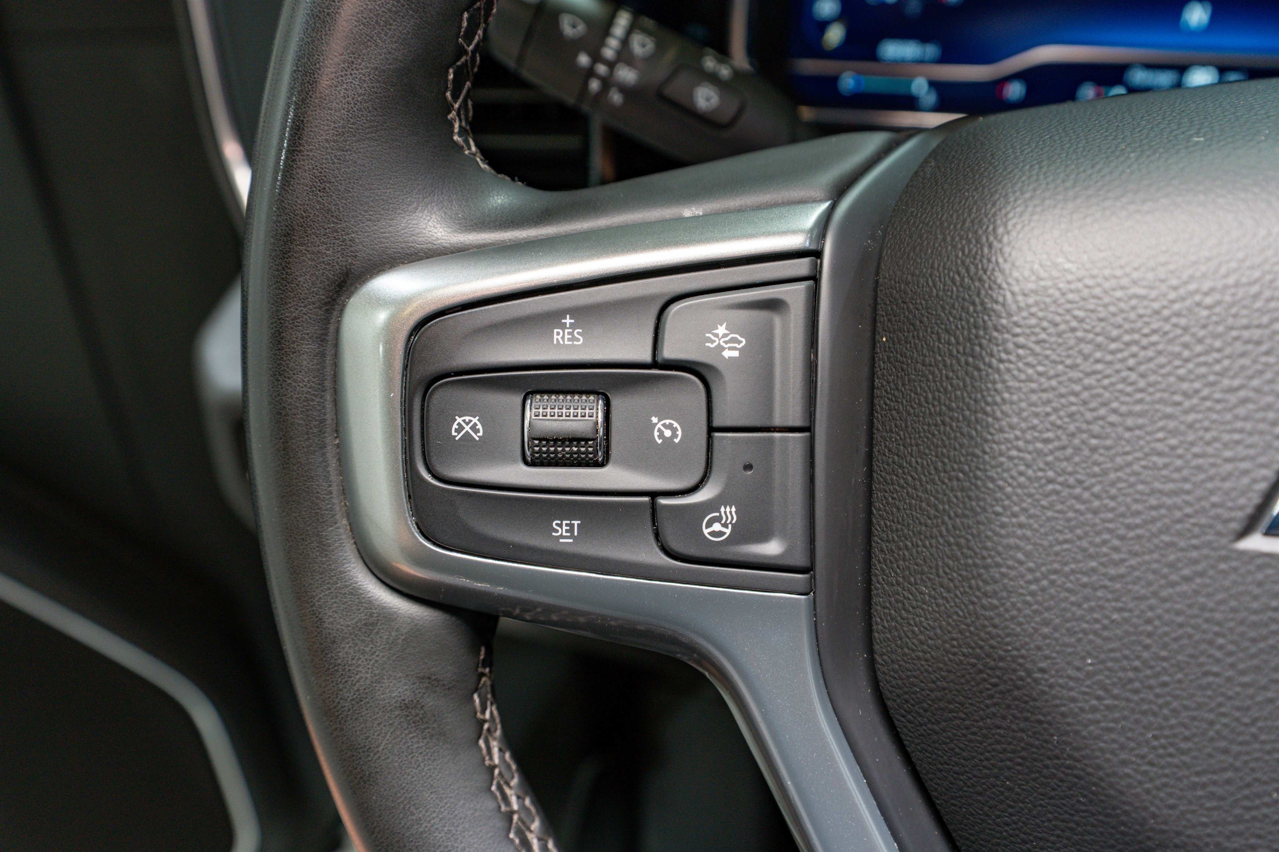 Used 2024 Chevrolet Silverado 3500 LT w/ Convenience Package image 28