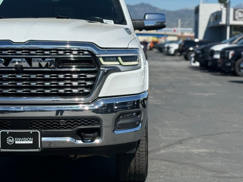 Used 2025 RAM 1500 Limited w/ Trailer Tow Group AWD/4WD image 4