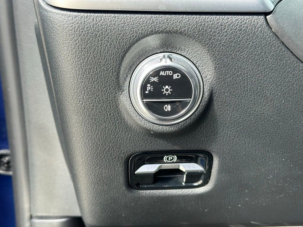 Used 2022 Mercedes-Benz C 300 C 300 image 30