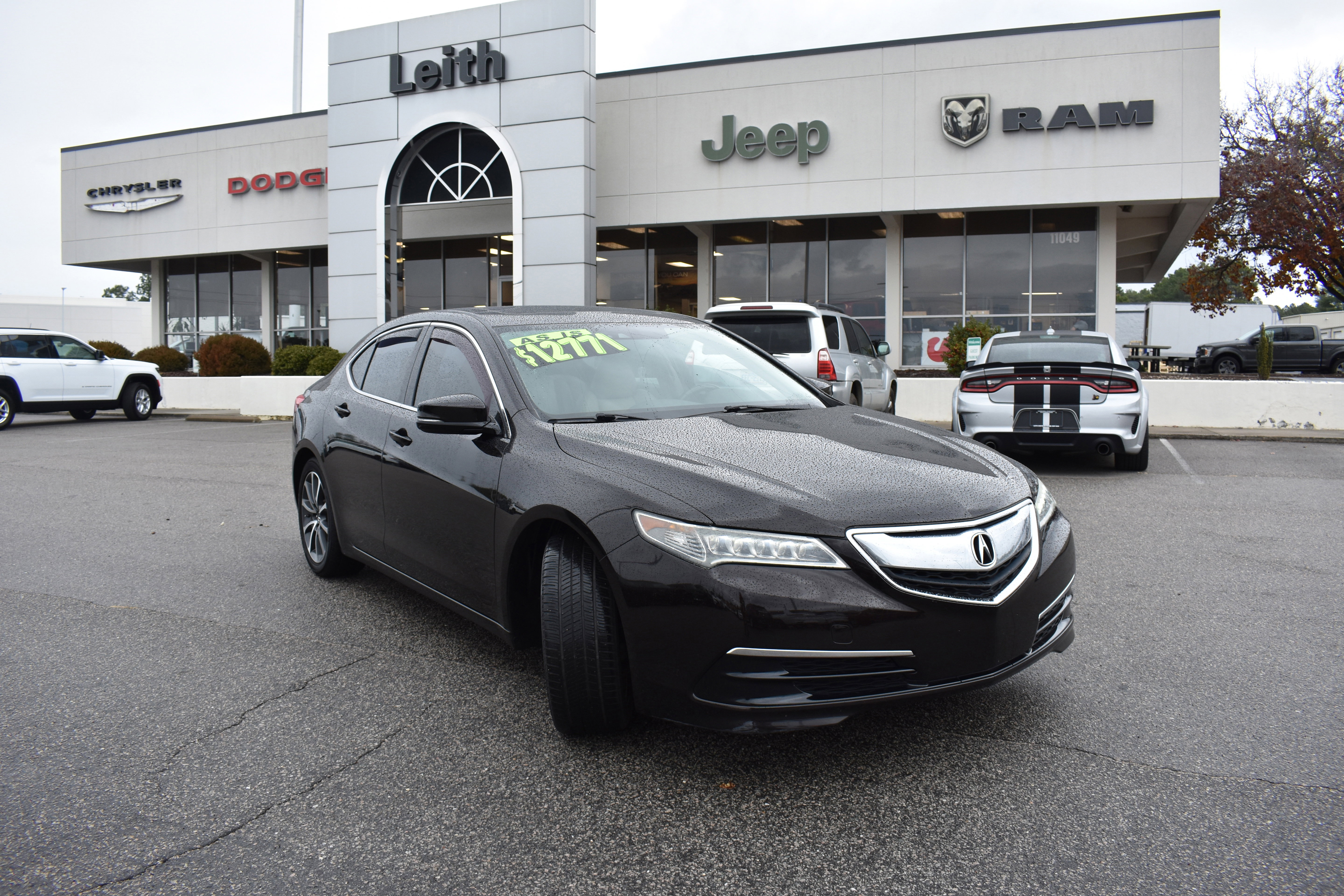 Used 2015 Acura TLX V6 w/ Technology Package image 1