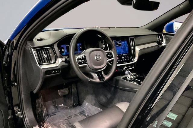 Certified 2024 Volvo V60 T8 Polestar w/ Protection Package AWD/4WD image 15