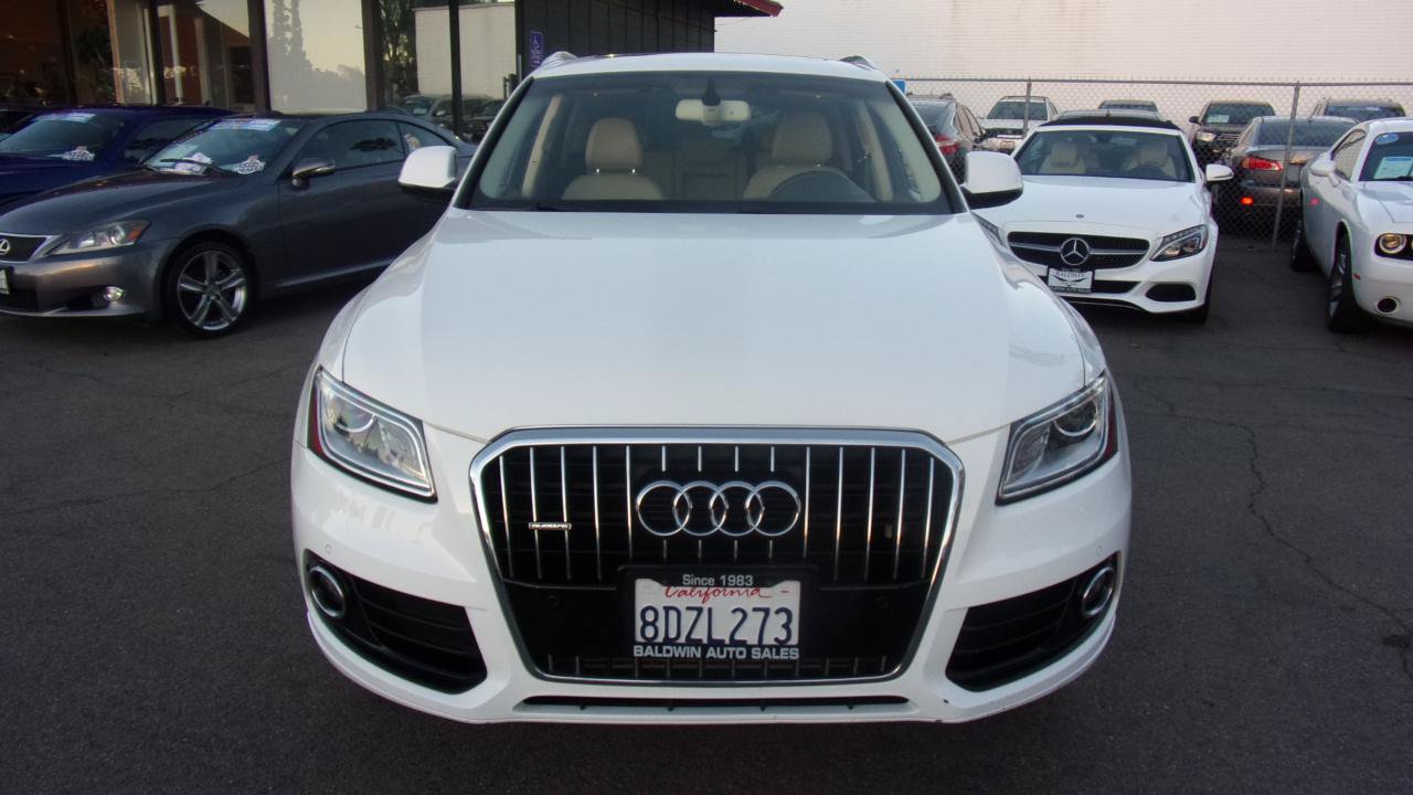 Used 2015 Audi Q5 2.0T Premium Plus w/ Technology Package AWD/4WD image 2