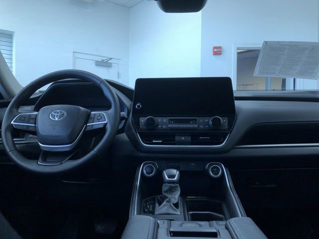 Used 2025 Toyota Grand Highlander AWD image 20