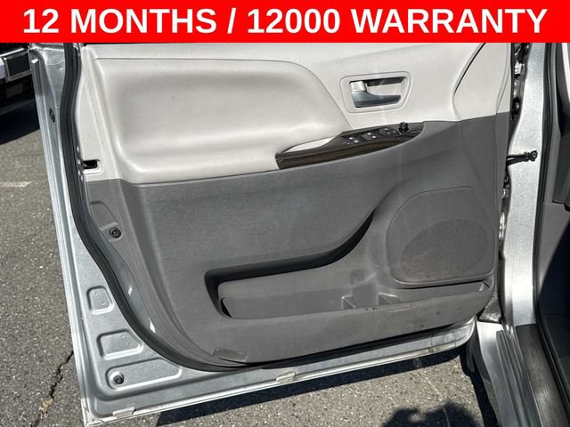 Used 2019 Toyota Sienna XLE FWD image 10