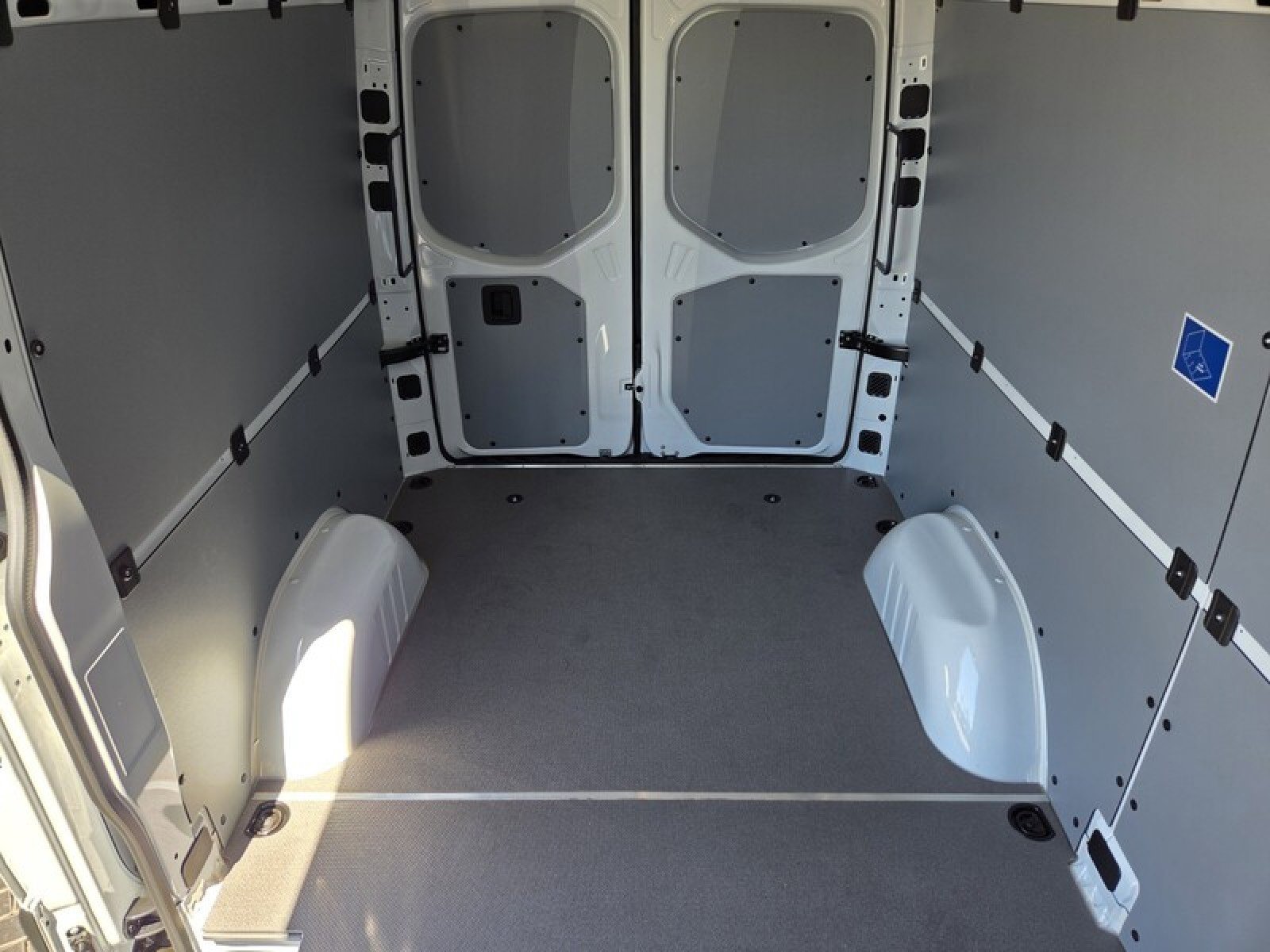 New 2025 Mercedes-Benz Sprinter 2500 image 16