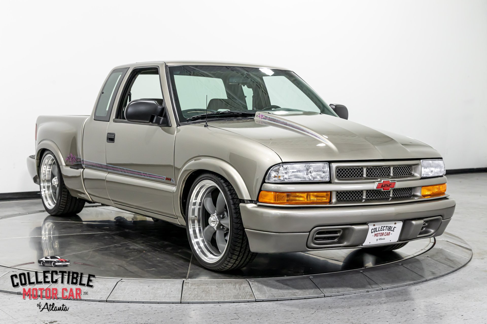 Used 2000 Chevrolet S10 Pickup LS w/ Preferred Equipment Group RWD image 24