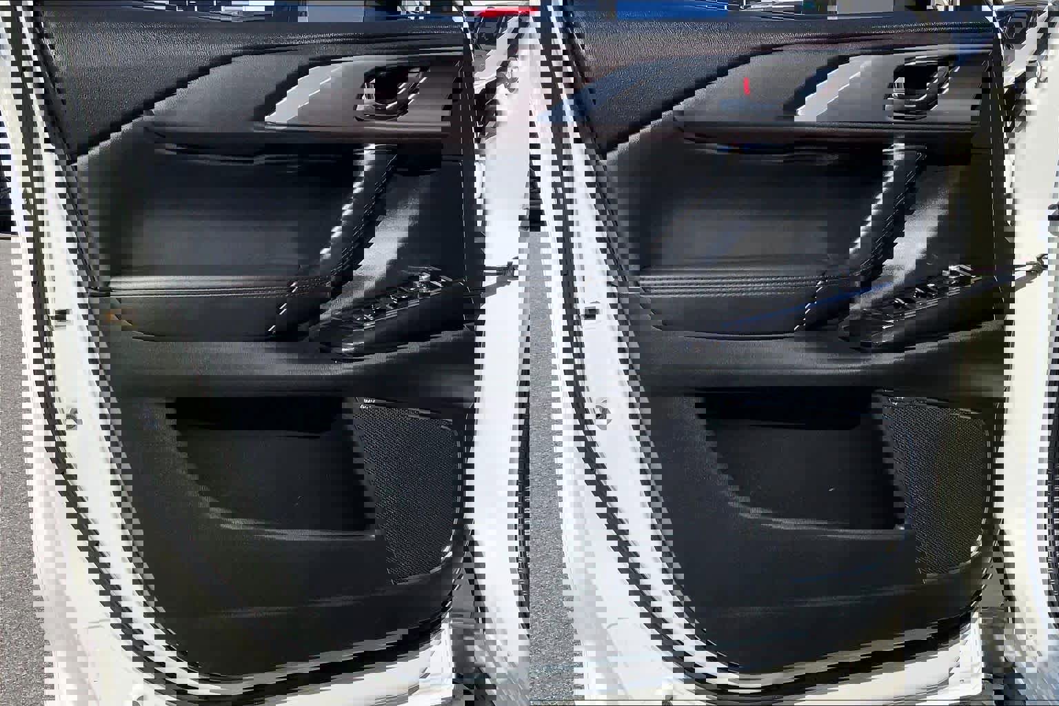 Used 2017 MAZDA CX-9 Grand Touring image 22