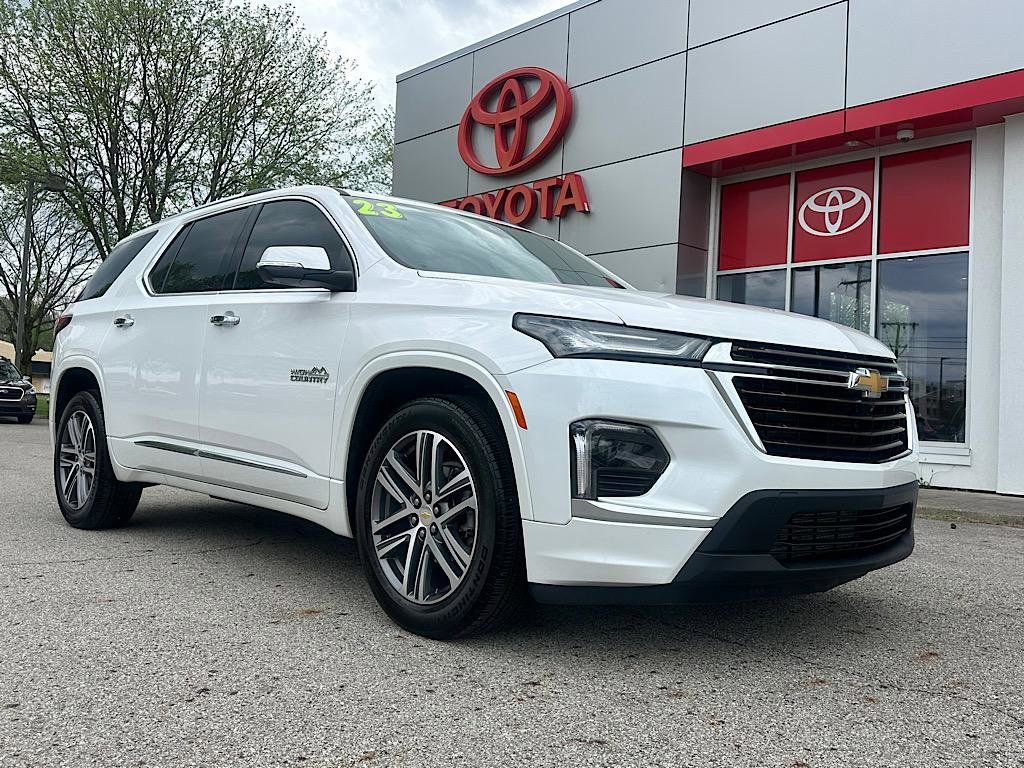 Used 2023 Chevrolet Traverse High Country w/ LPO, Floor Liner Package image 10